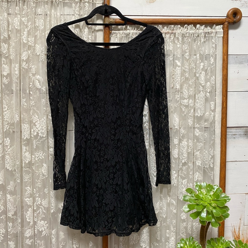 Divided Black Long Sleeve Dress